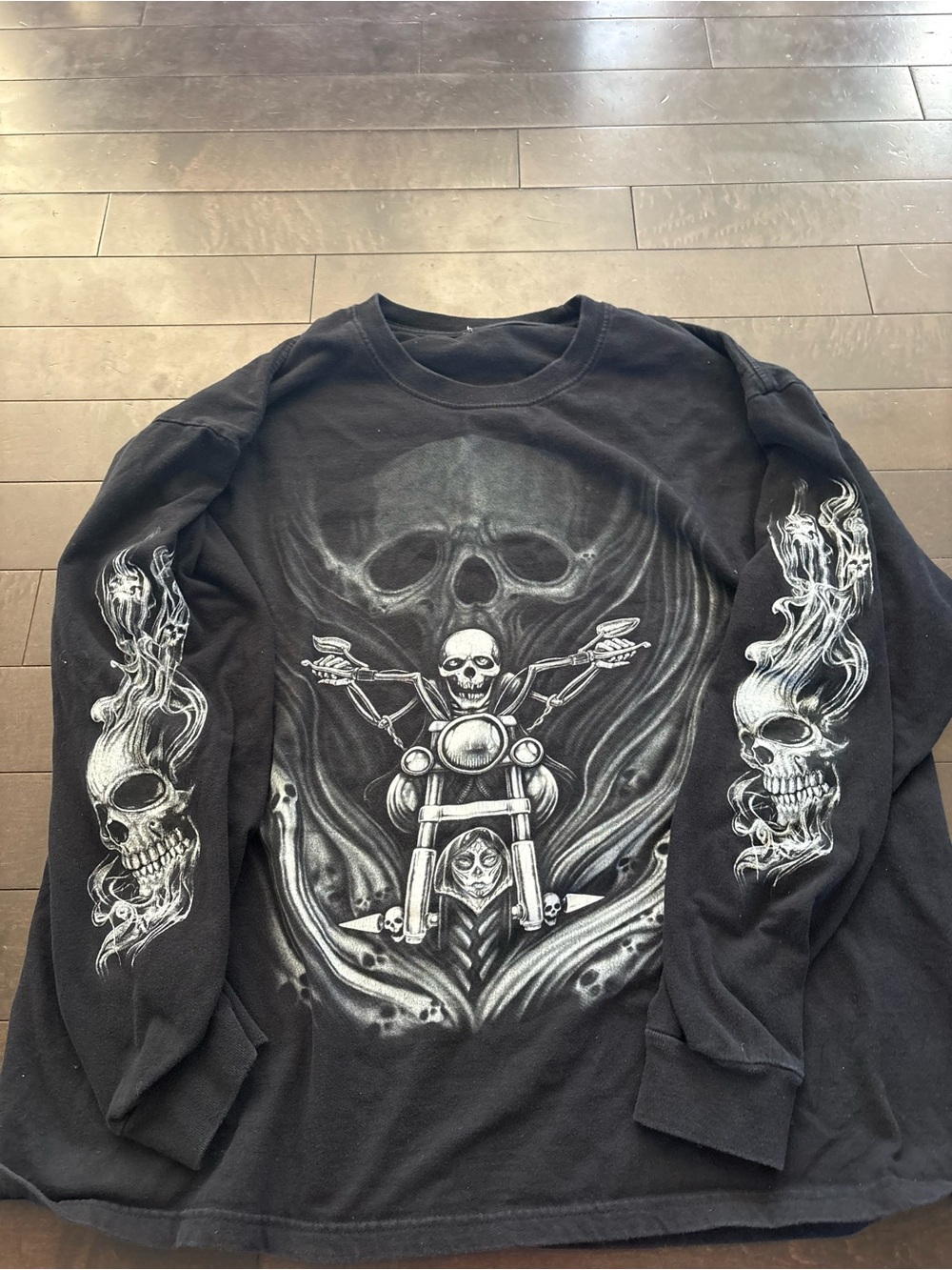 Skull long sleeve